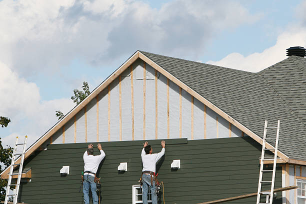 Professional Siding Repair technician working in Lawrence, IN